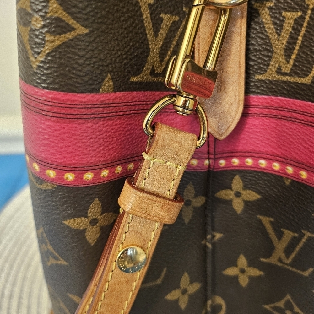 👜 Louis Vuitton NeoNoé Trompe L’Oeil – Limited Edition 2018 - Picture 6 of 16